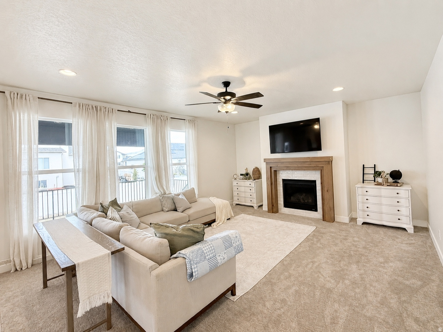 LAYTON PARKE ESTATES - Residential
