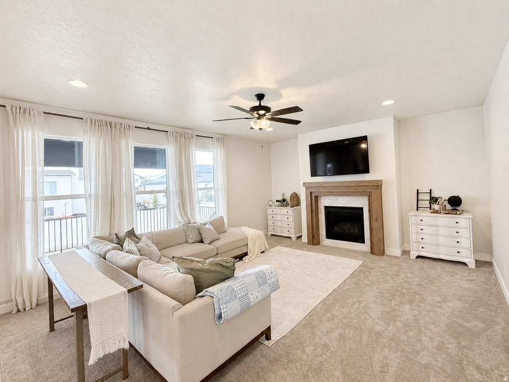 Photo of 2060 W 850 S, Layton, UT 84041 (MLS # 2160125)