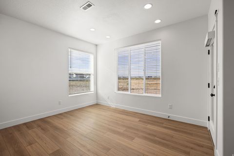 Tiny photo for 1661 W ROSS RD, Syracuse, UT 84075 (MLS # 2137012)