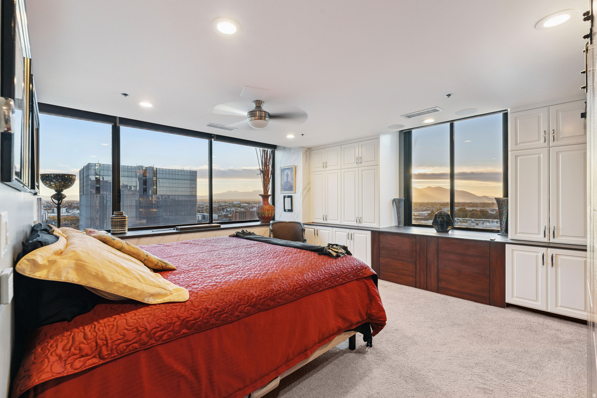 AMERICAN TOWERS - Residential