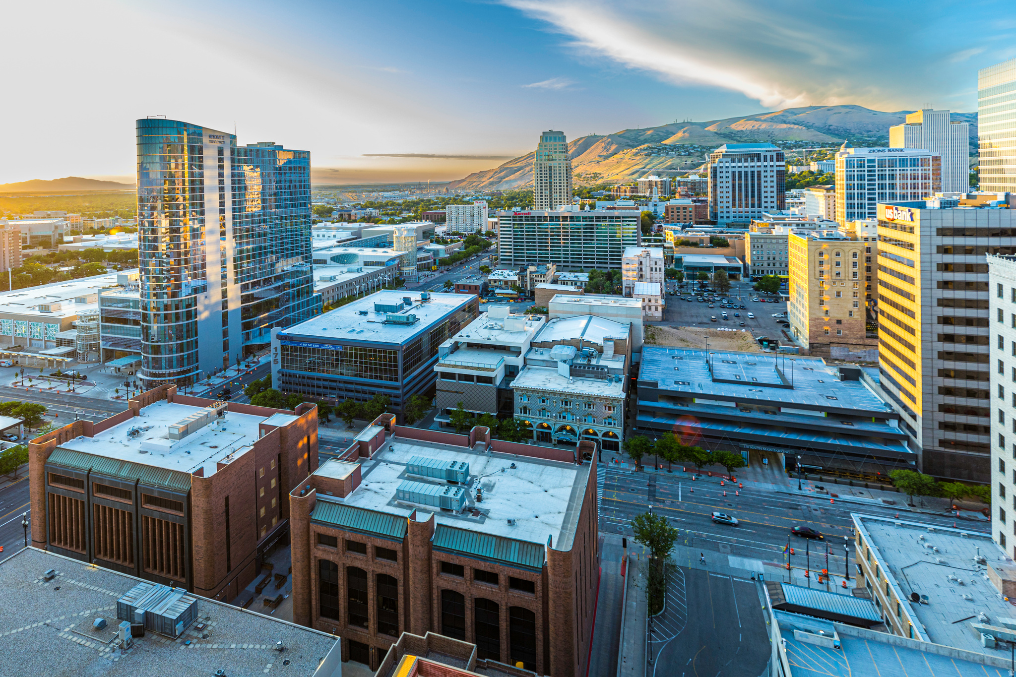 AMERICAN TOWERS - Residential