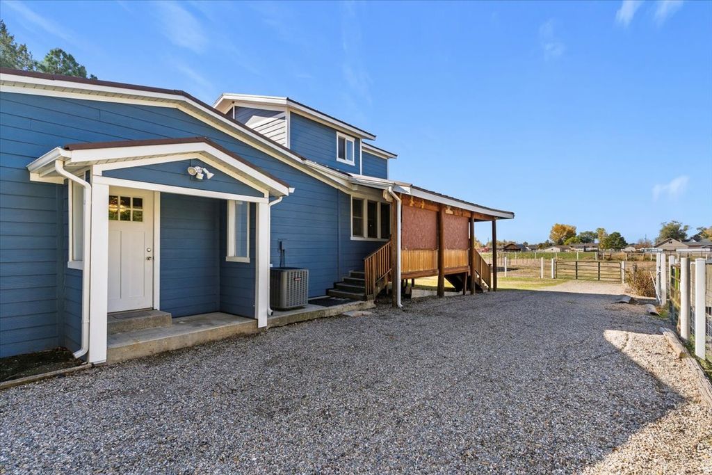 Photo of 4111 S 5350 W, Hooper, UT 84315 (MLS # 2120693)