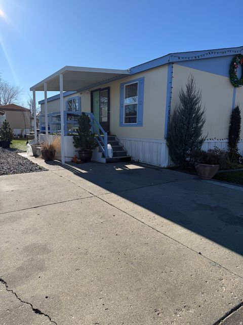 Photo of 8400 S 4000 W #195, West Jordan, UT 84088 (MLS # 2129877)