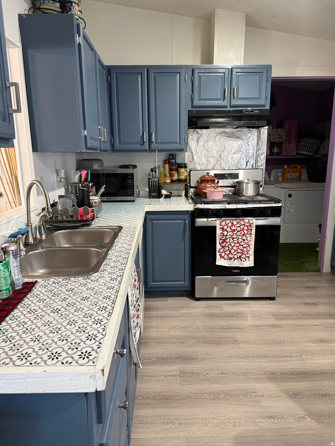 VILLA WEST - Residential