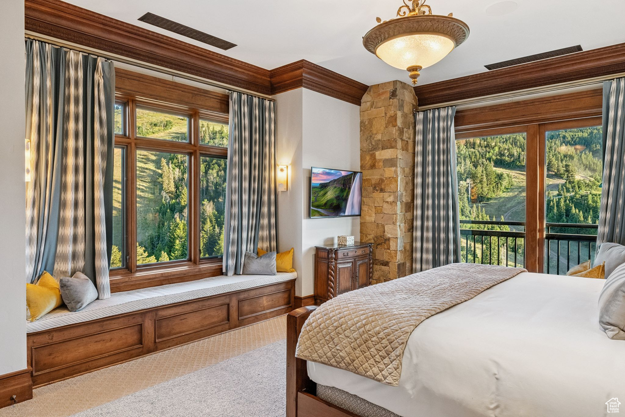 ST. REGIS - Residential