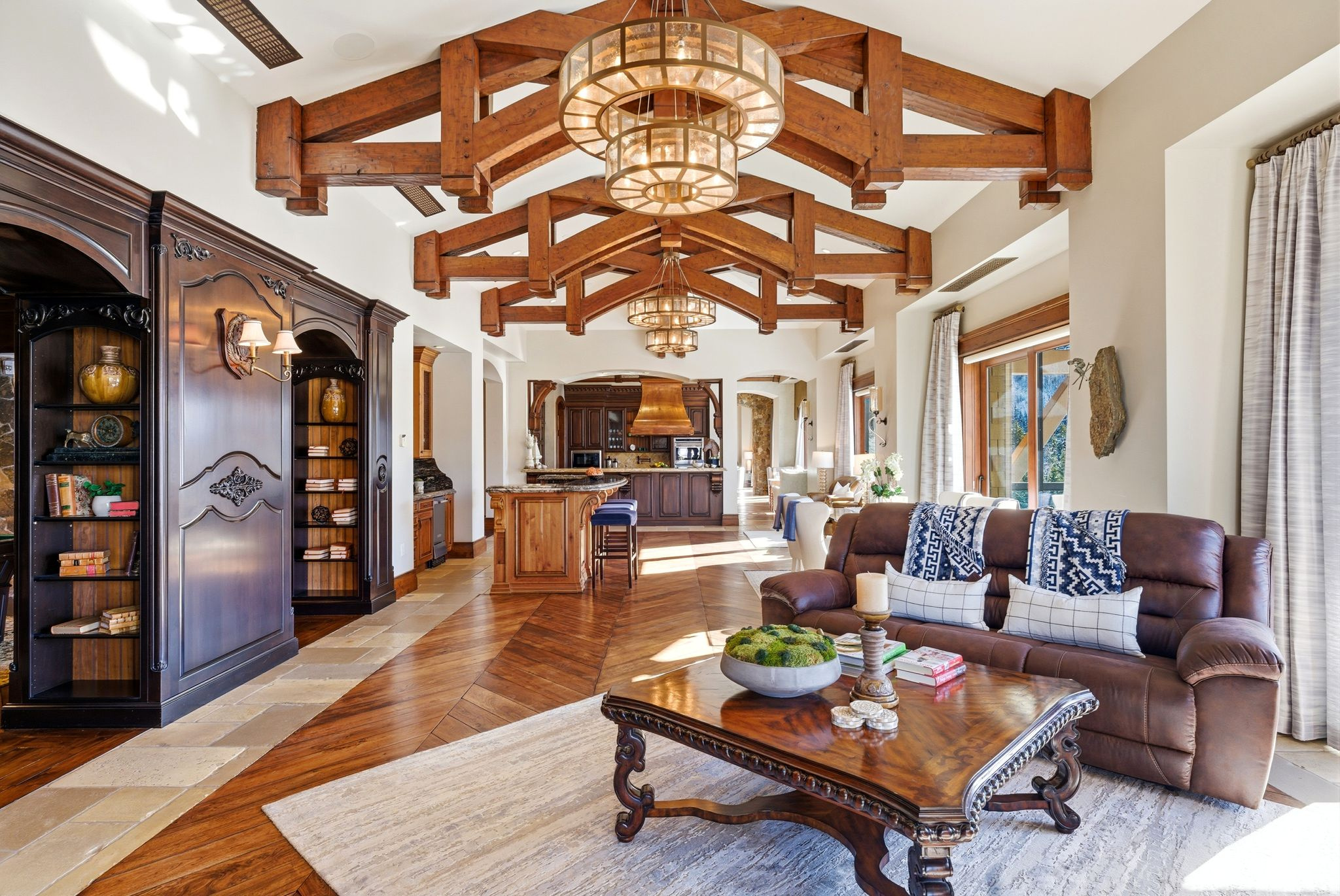 ST. REGIS - Residential