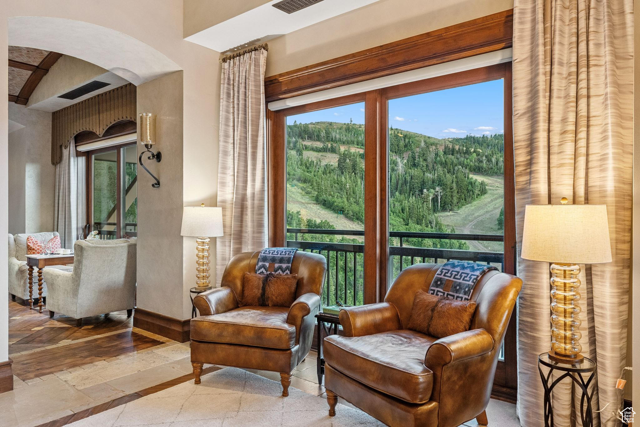 ST. REGIS - Residential