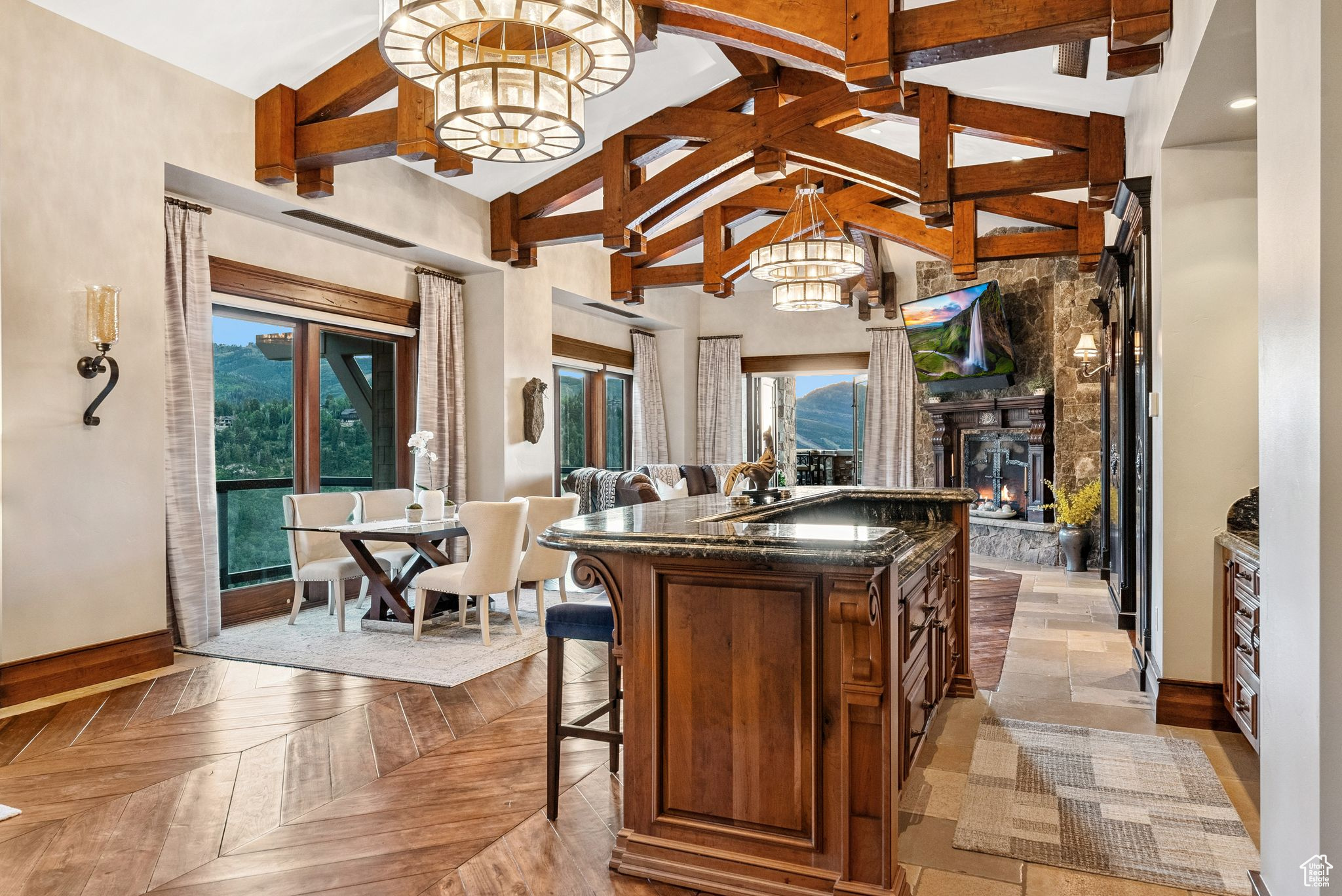 ST. REGIS - Residential