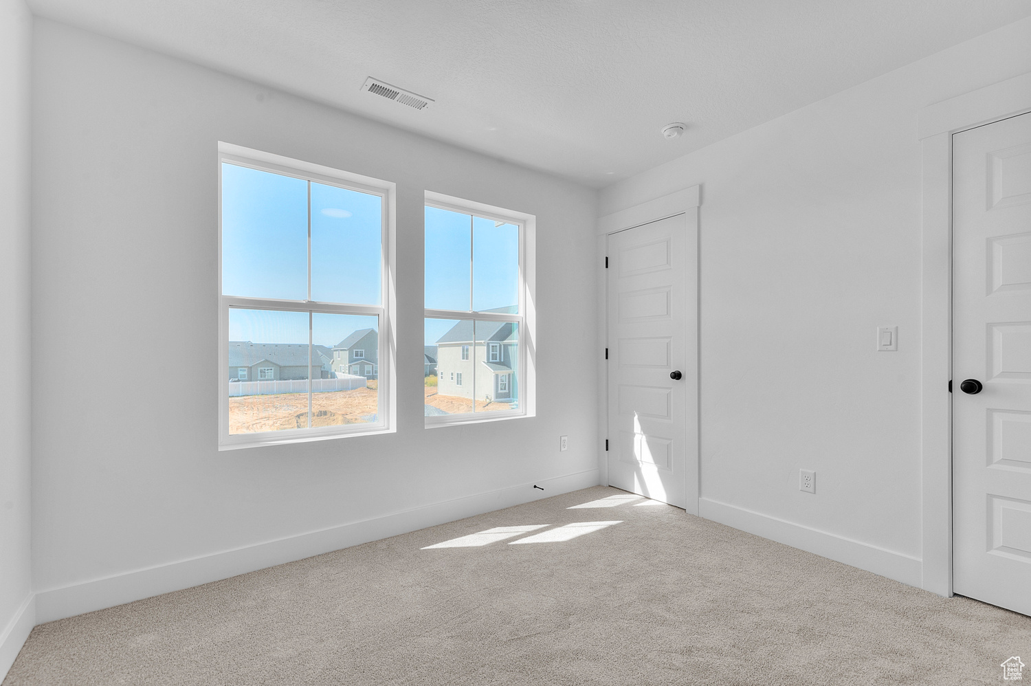 FAIRHAVEN 425 - Residential