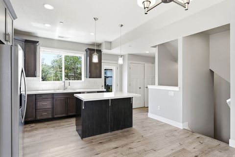 Tiny photo for 78 E GOLDEN PRIVET DR, Draper, UT 84020 (MLS # 2156953)