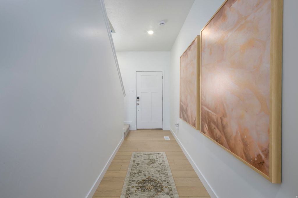 Photo of 1678 W BLUE FLAX DR N #1534, Saratoga Springs, UT 84045 (MLS # 2125055)