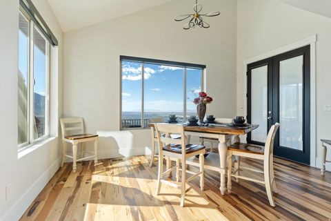 Tiny photo for 3983 N JACKSON AVE, North Ogden, UT 84414 (MLS # 2124340)