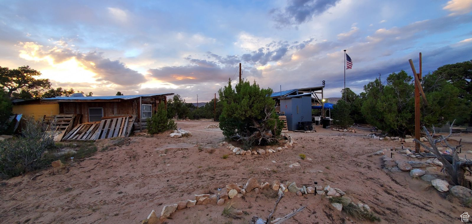 GREAT BASIN ESTATES - Land