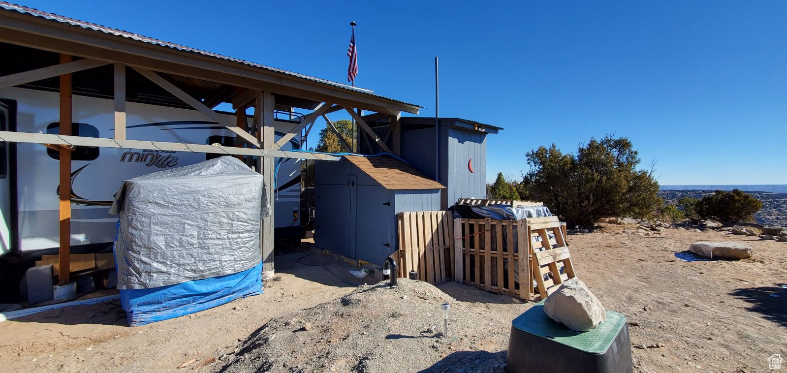 GREAT BASIN ESTATES - Land