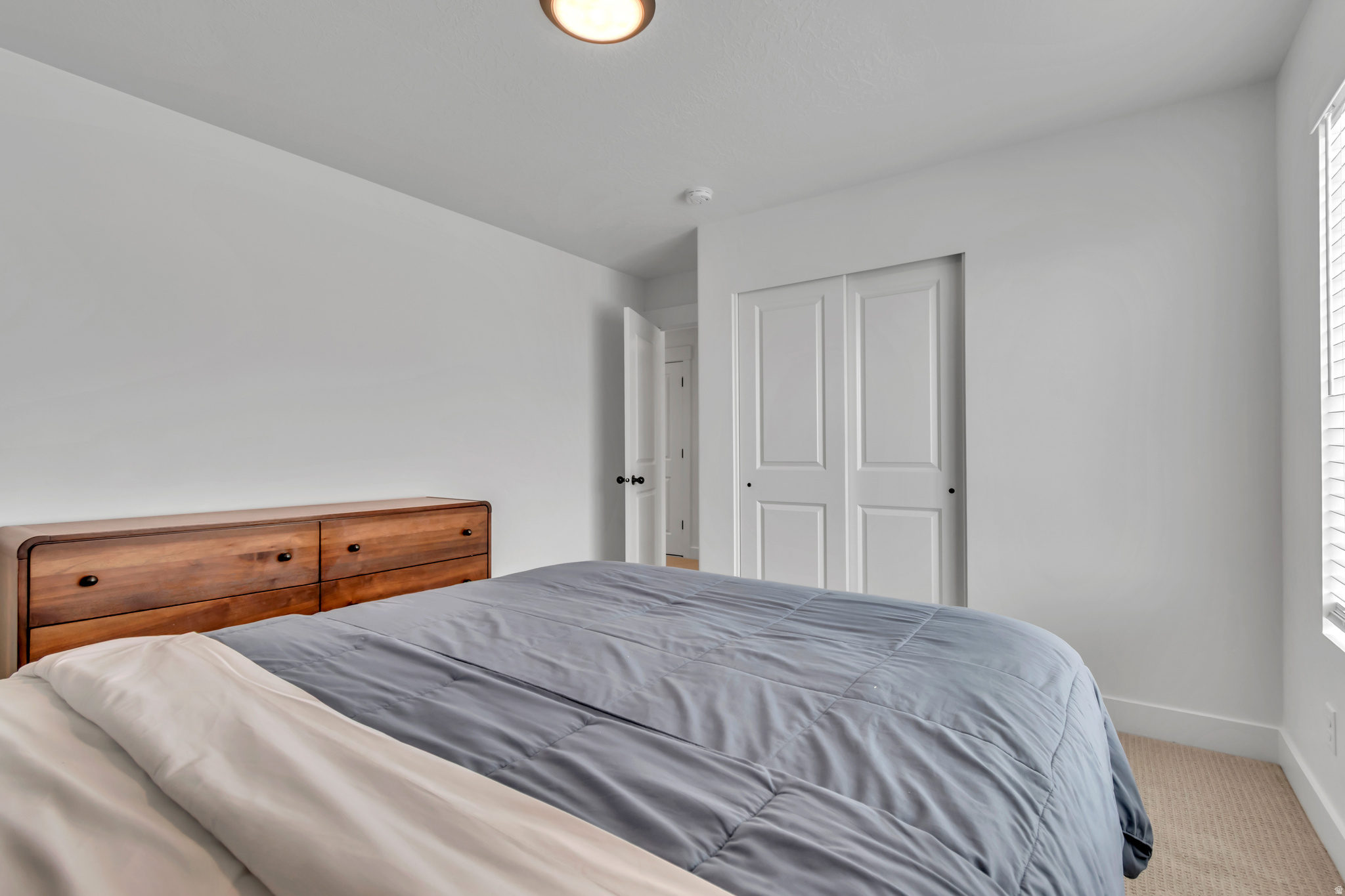 HIDDEN OAKS - Residential