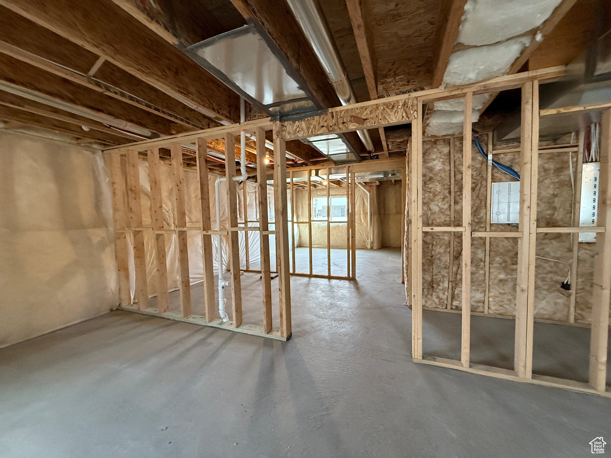 DIAMOND E - Residential