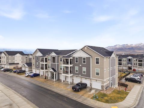 Tiny photo for 1809 W TERRA VISTA LN #B2, Saratoga Springs, UT 84045 (MLS # 2136899)