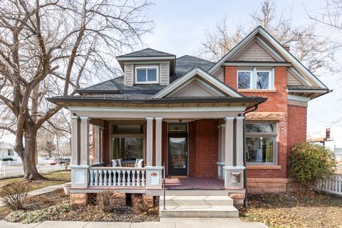 Photo of 2228 S LAKE ST, Salt Lake City, UT 84106 (MLS # 2135165)