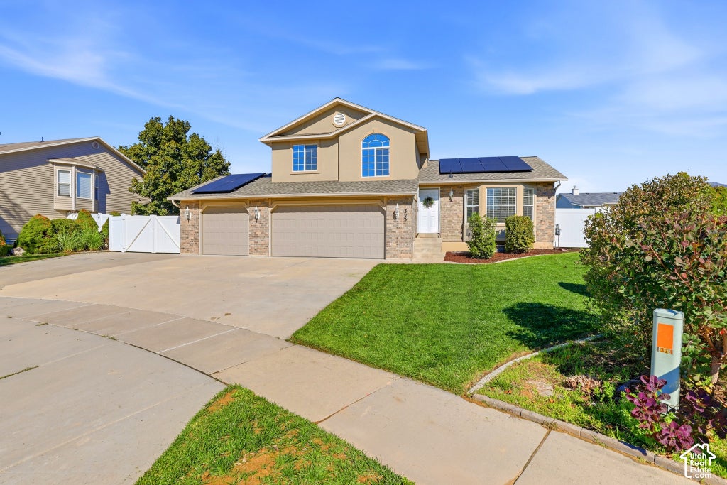 Photo of 323 E 1375 N, Layton, UT 84041 (MLS # 2190545)