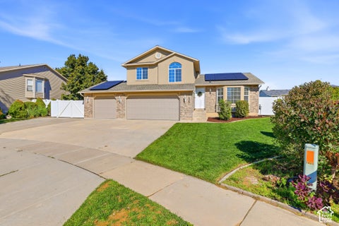 Tiny photo for 323 E 1375 N, Layton, UT 84041 (MLS # 2190545)