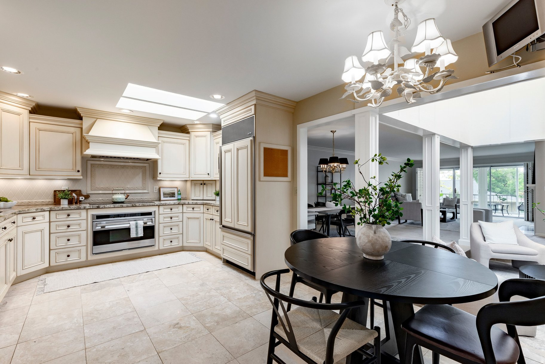 OAK HILLS GARDENS CONDOMINIUMS - Residential