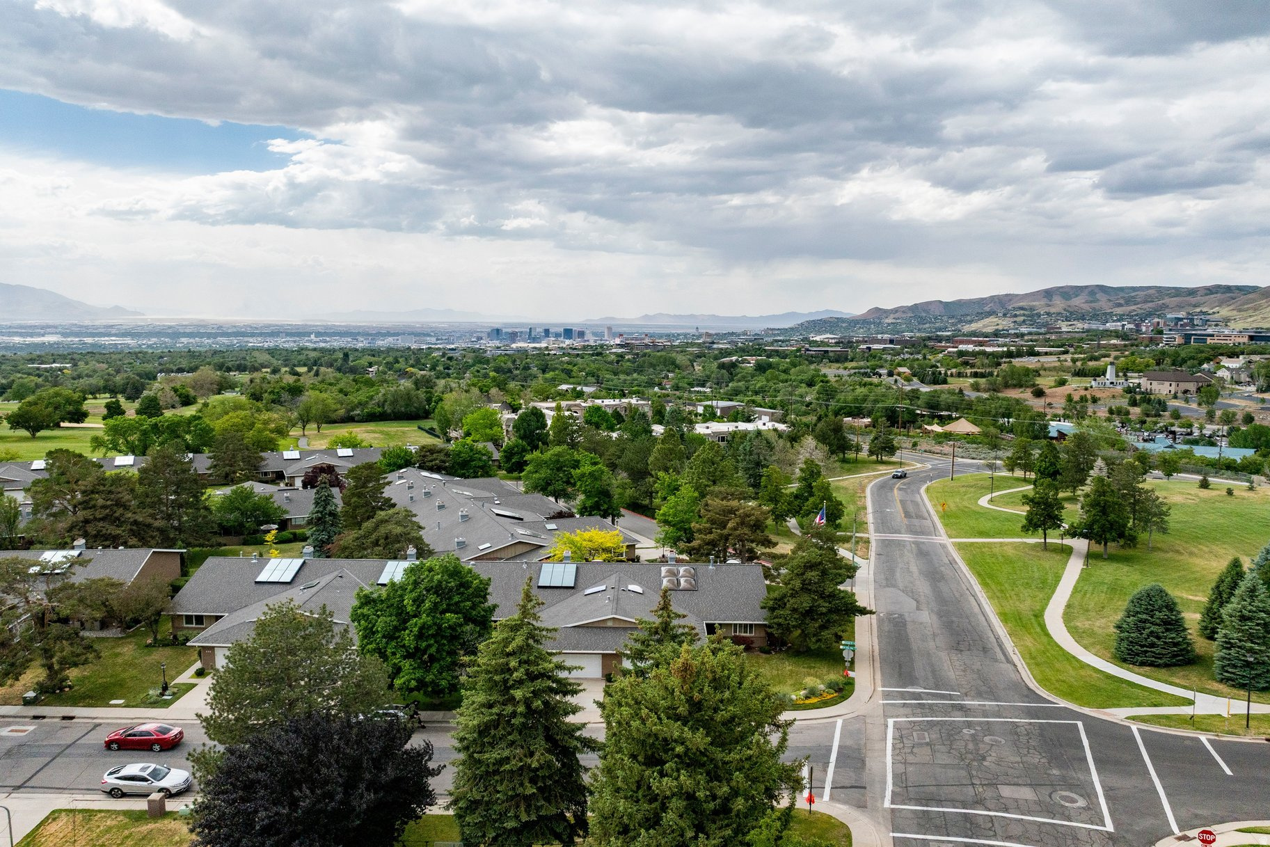 OAK HILLS GARDENS CONDOMINIUMS - Residential