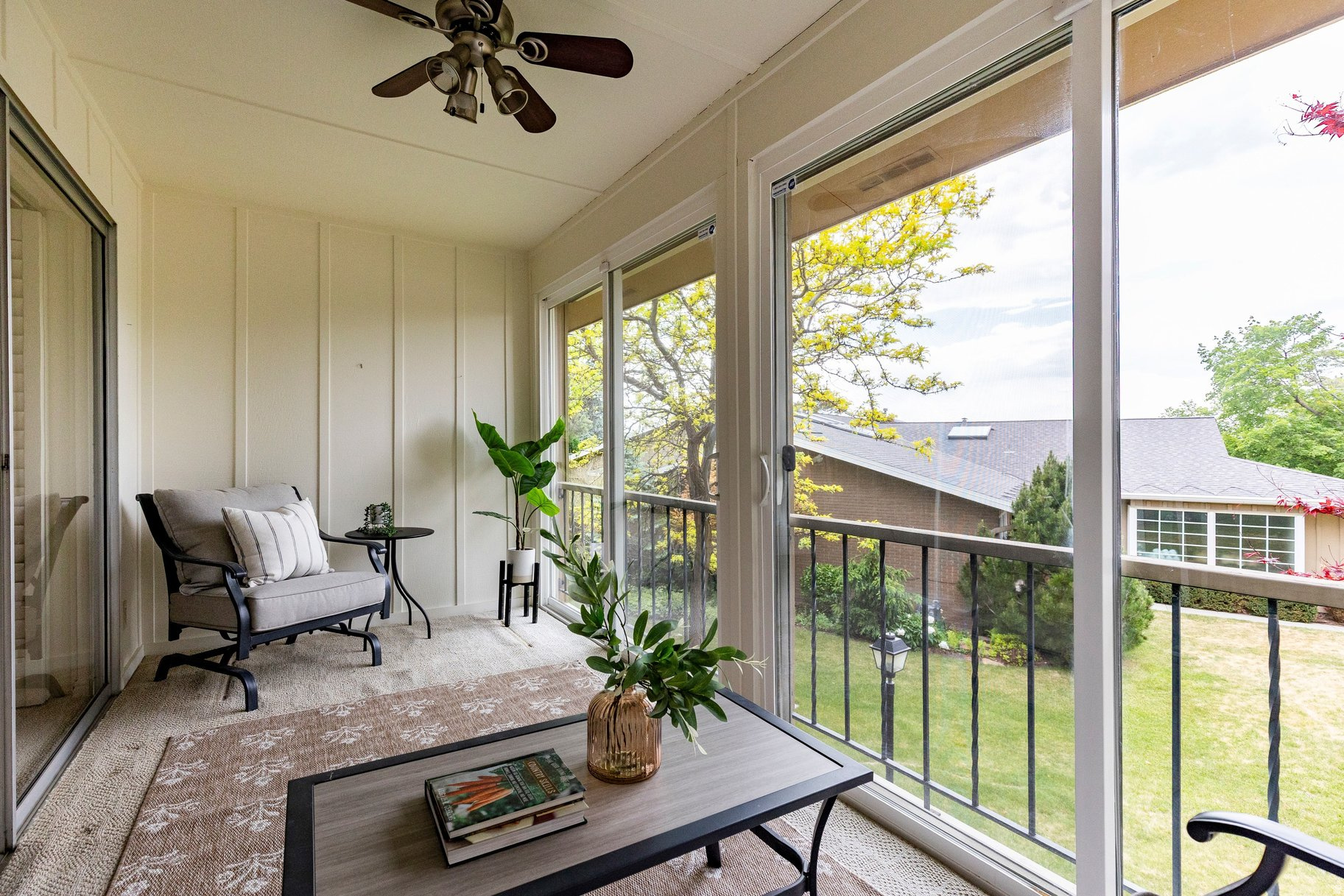 OAK HILLS GARDENS CONDOMINIUMS - Residential