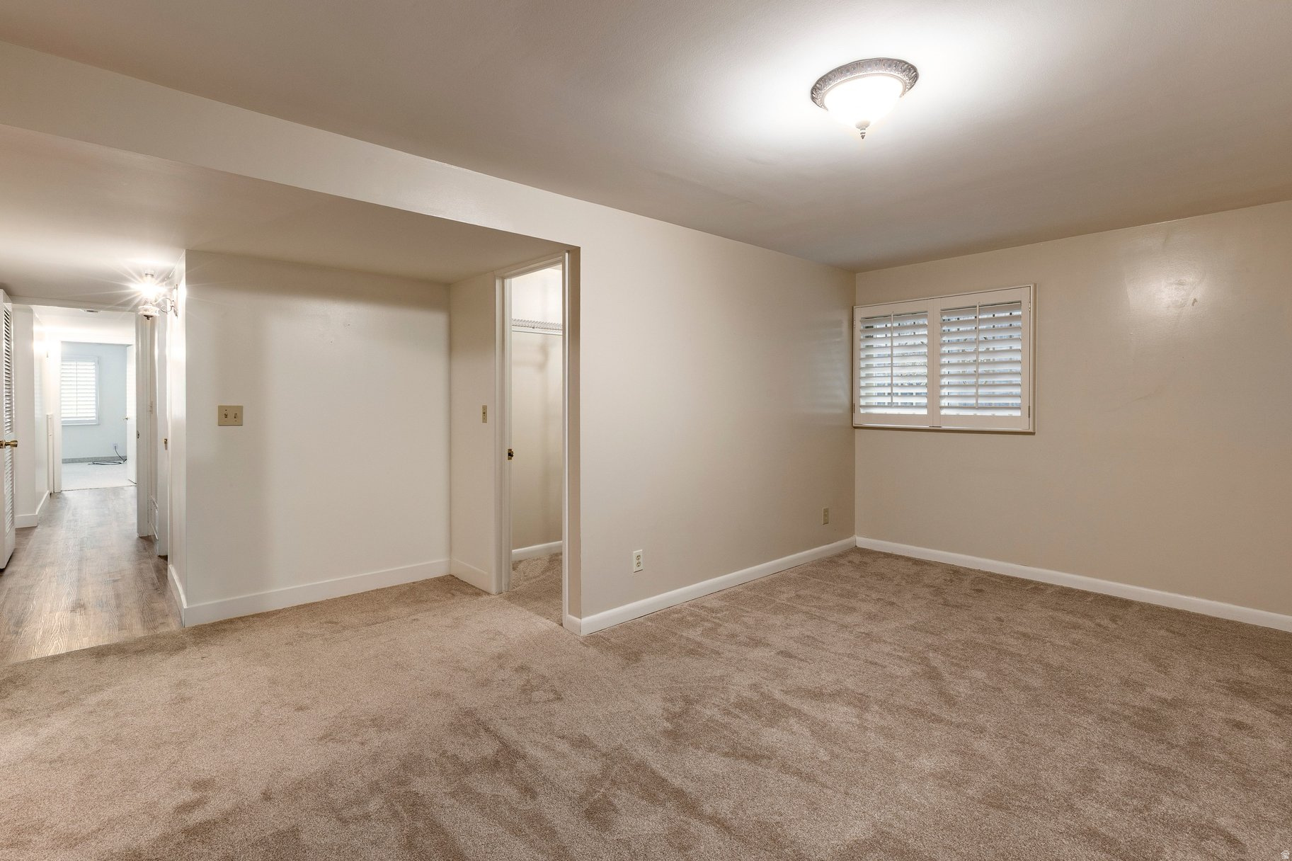 OAK HILLS GARDENS CONDOMINIUMS - Residential