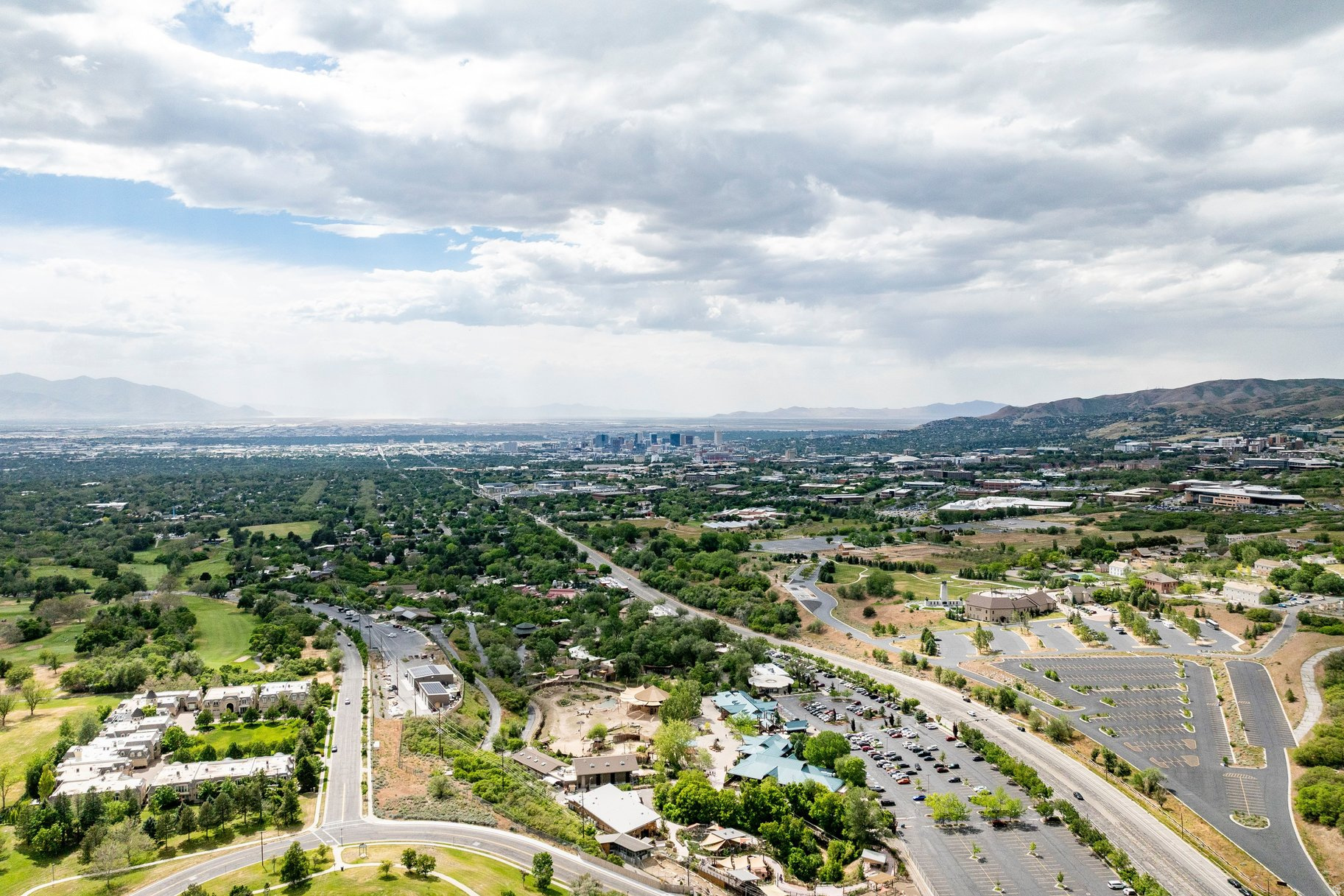 OAK HILLS GARDENS CONDOMINIUMS - Residential