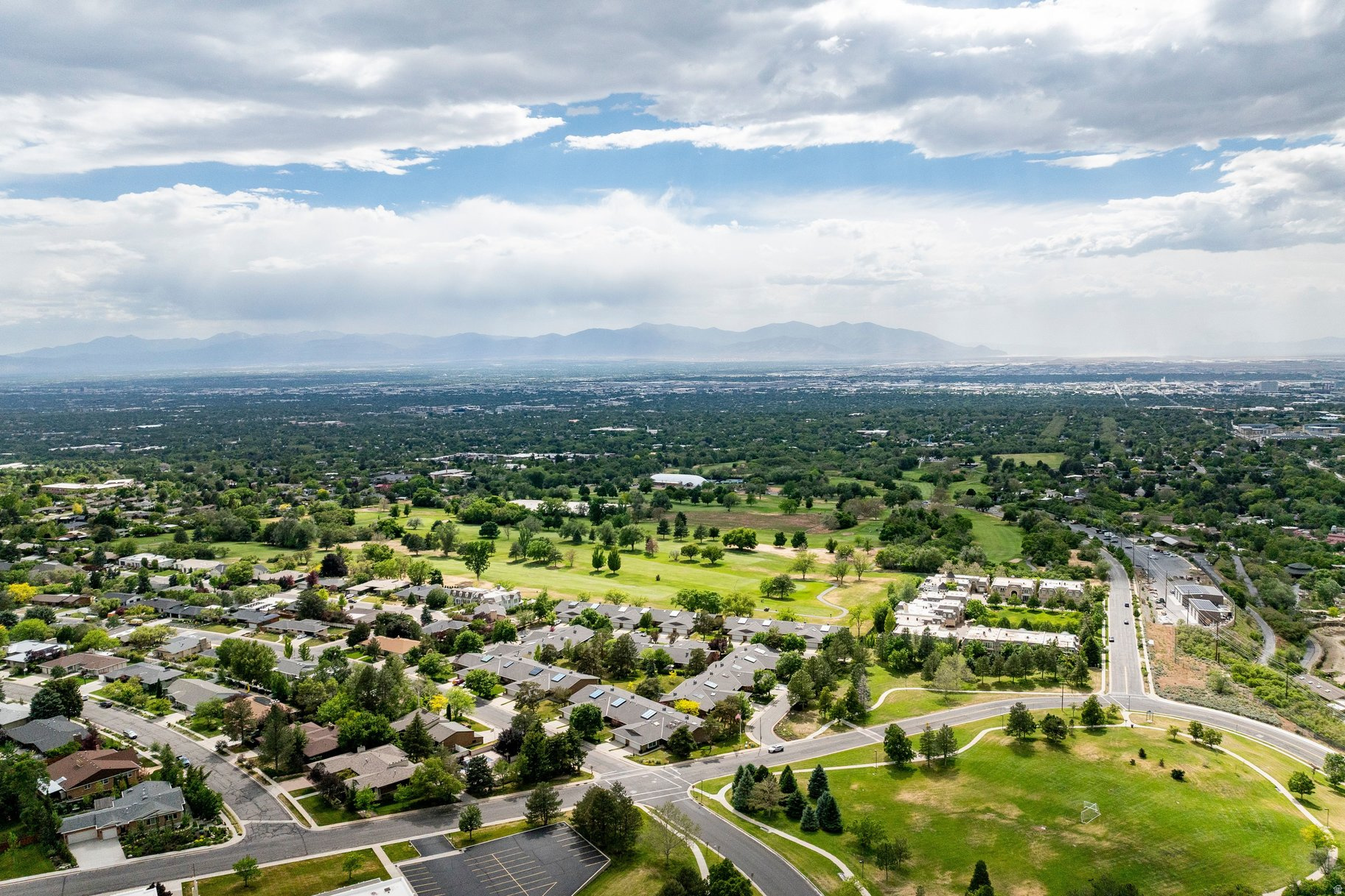 OAK HILLS GARDENS CONDOMINIUMS - Residential
