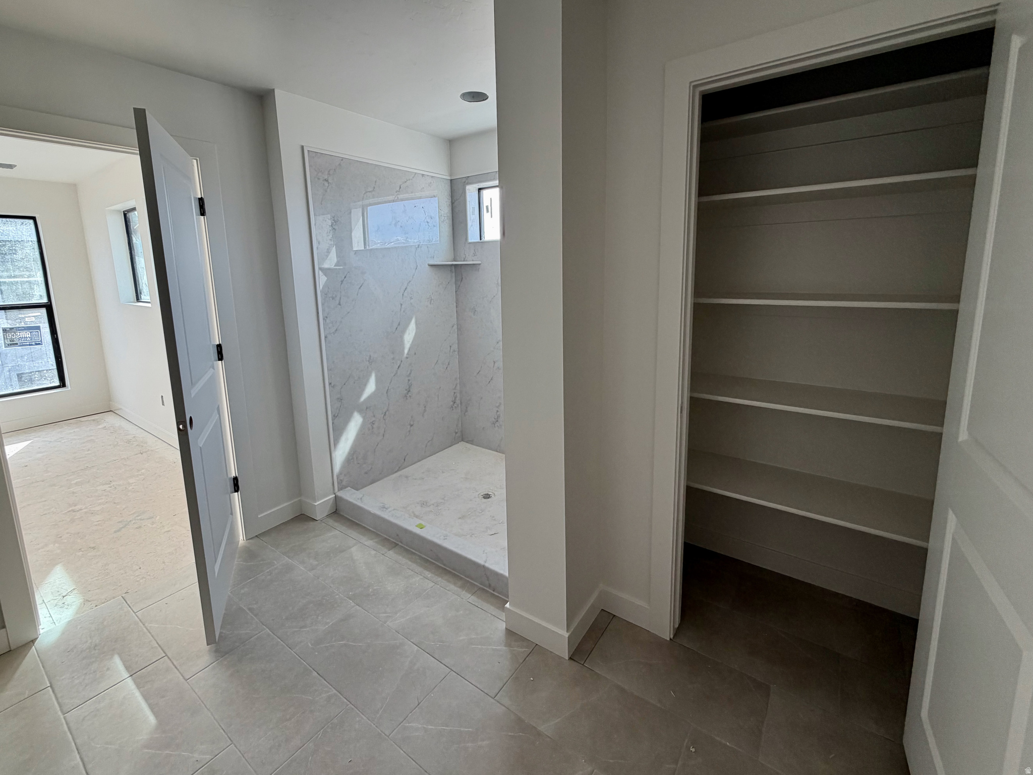 THE CROSSING - Residential