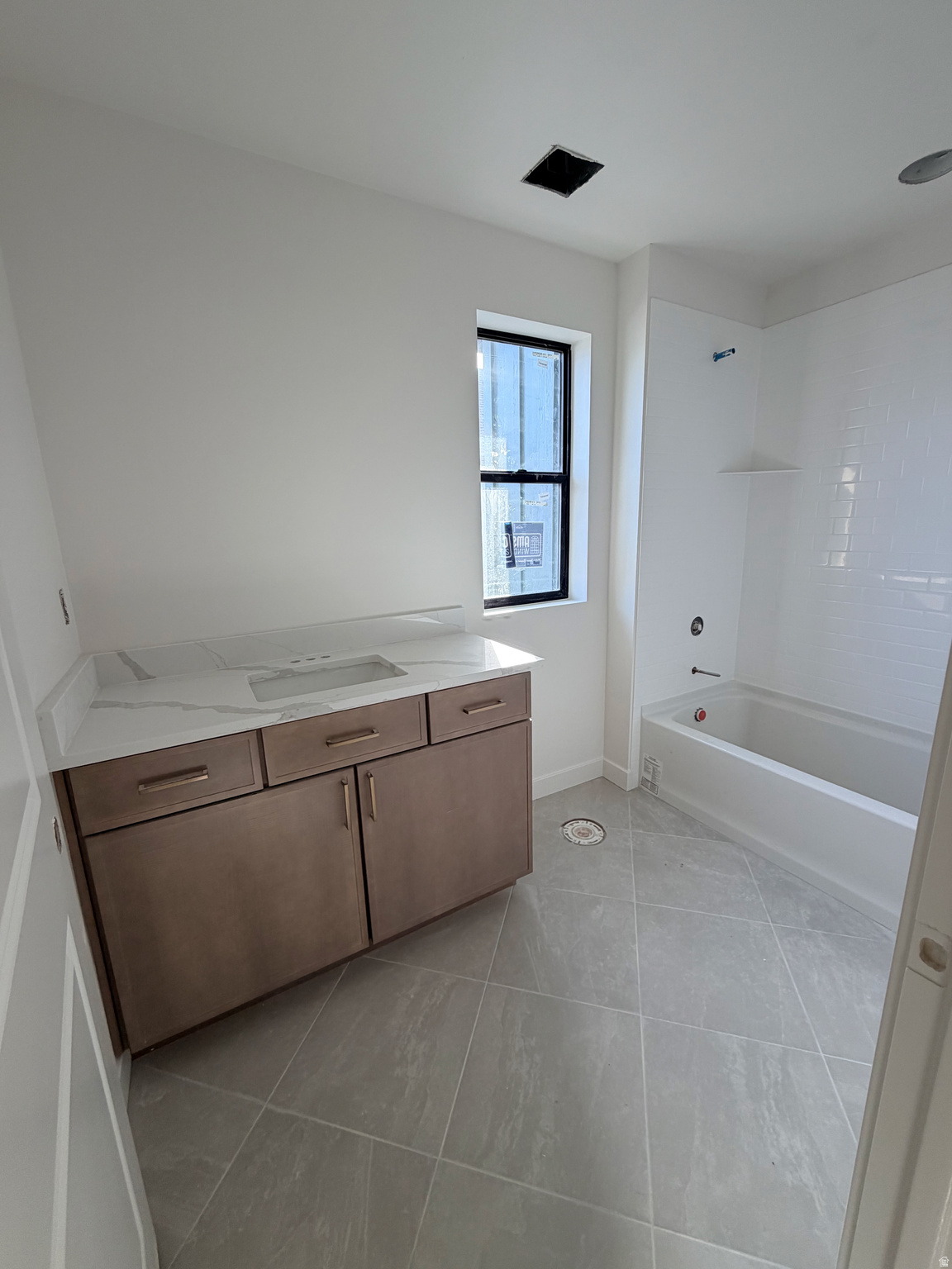 THE CROSSING - Residential