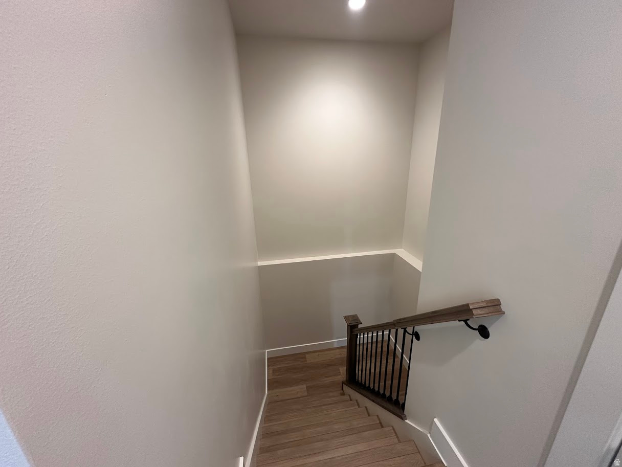 FOX CANYON TOWNHOMES - Residential