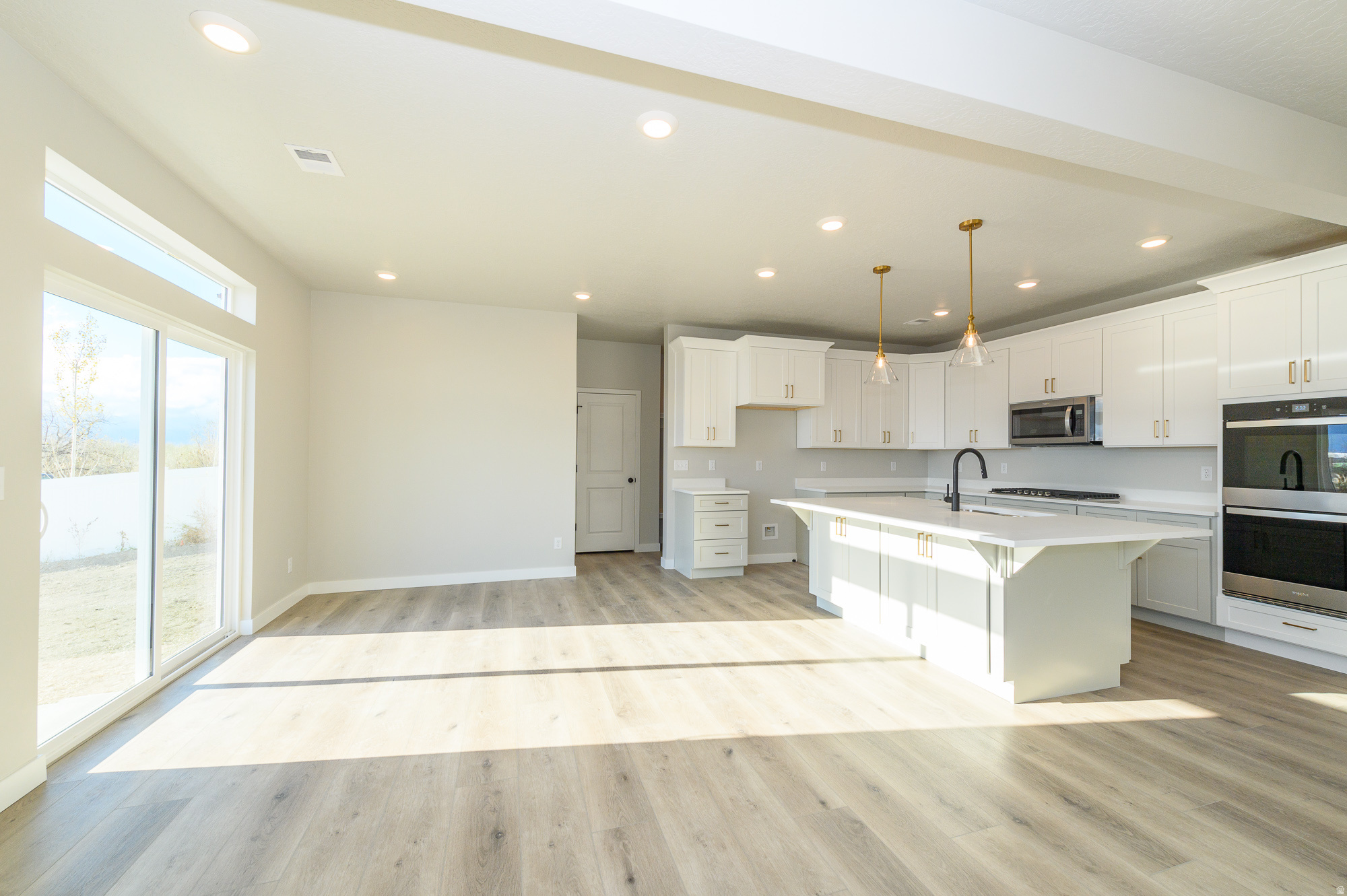 HERONS LANDING - Residential