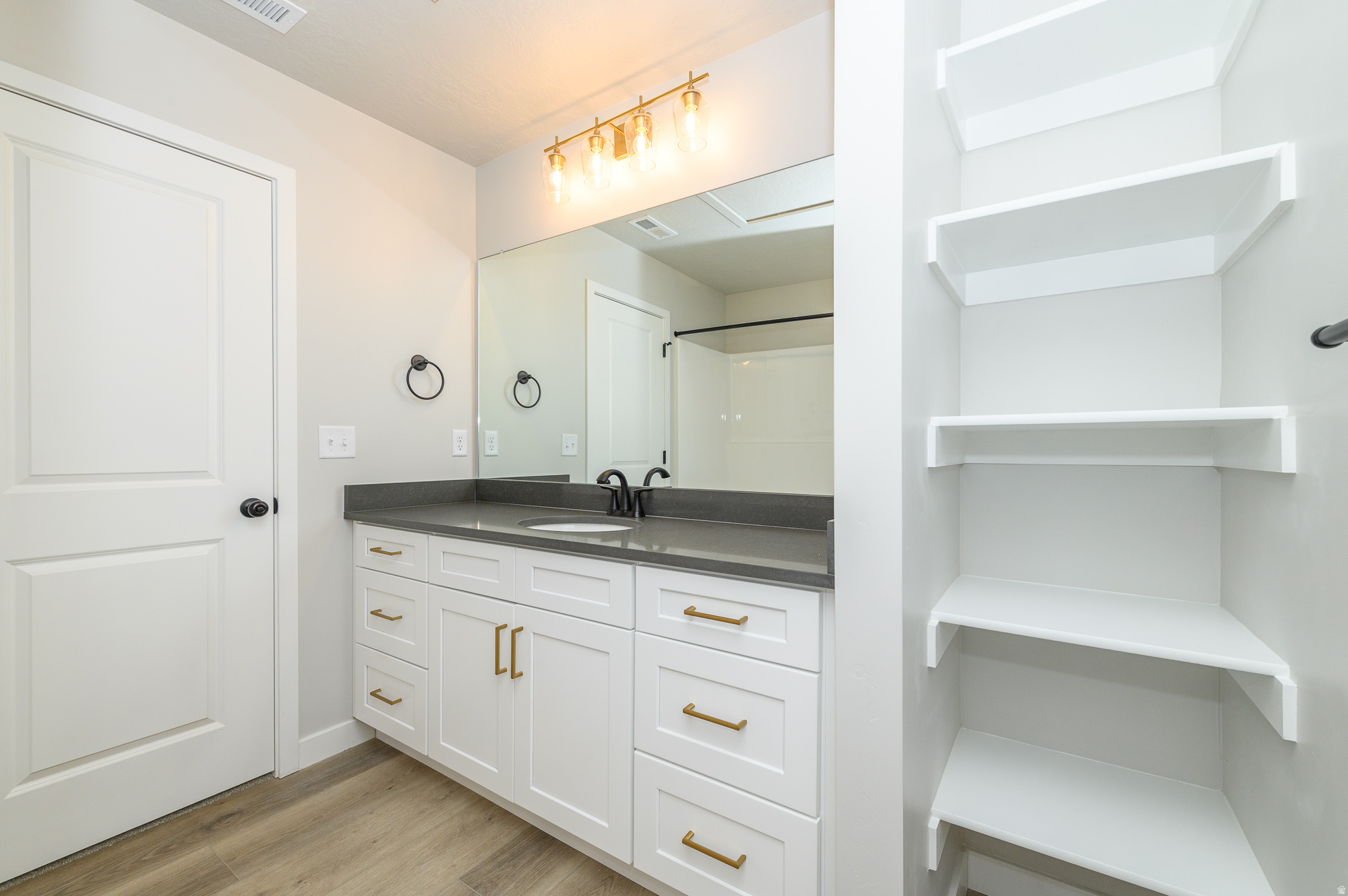 HERONS LANDING - Residential