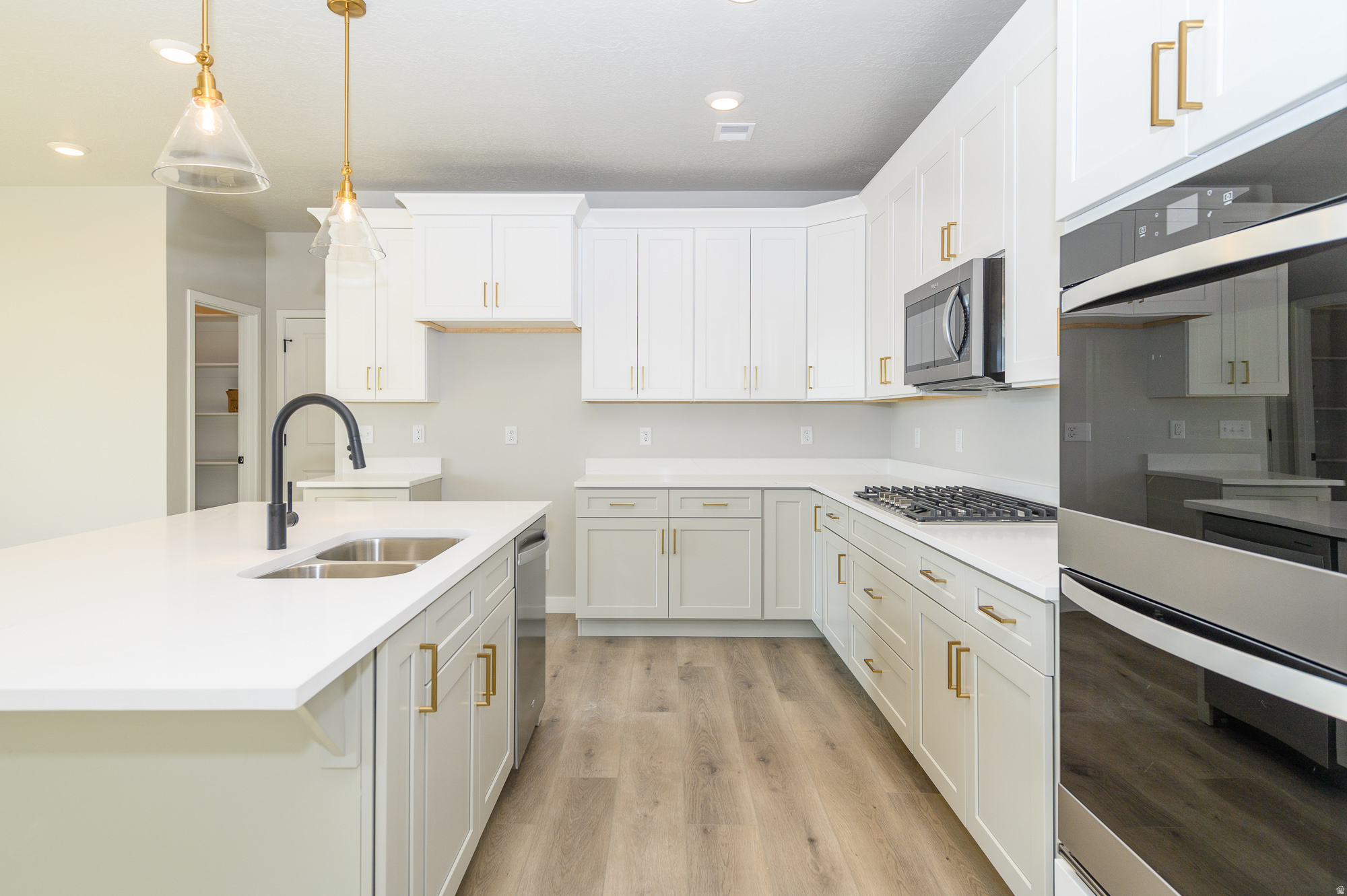 HERONS LANDING - Residential