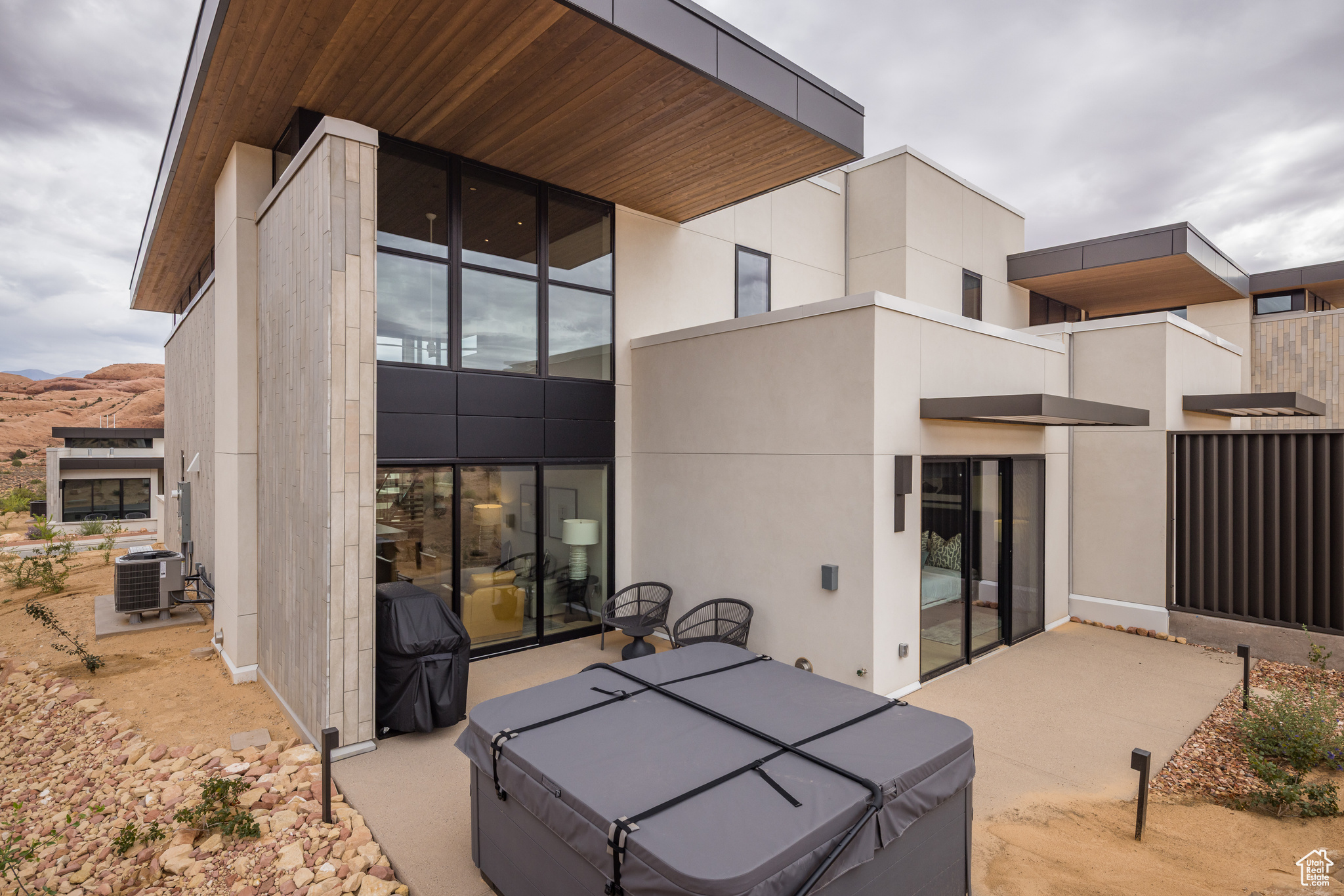 LIONSBACK RESORT - Residential