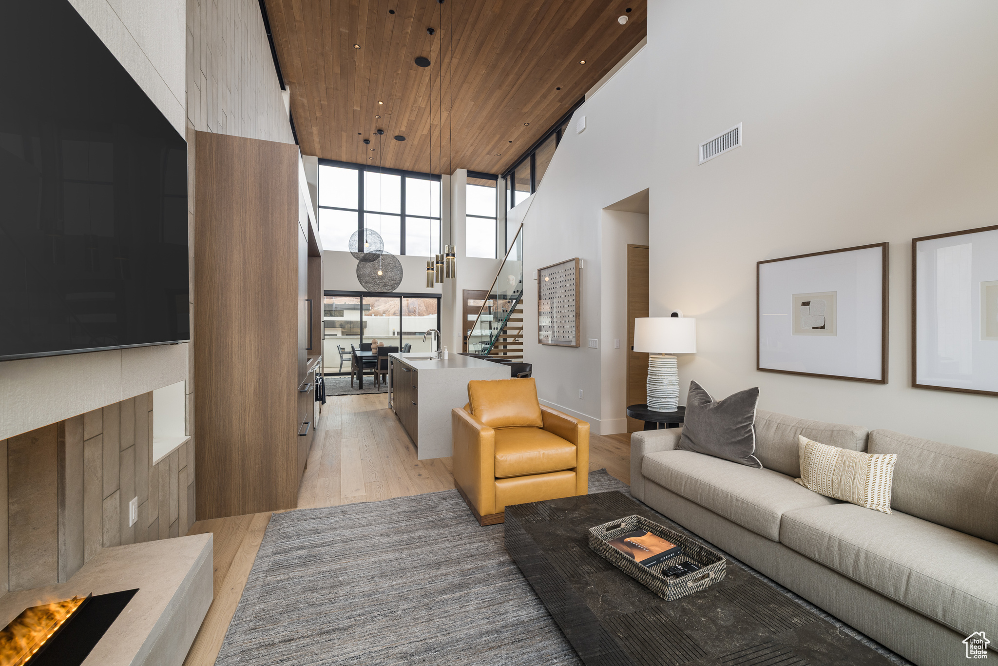 LIONSBACK RESORT - Residential