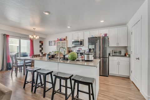 Tiny photo for 5072 W GREGORIAN CT S, Herriman, UT 84096 (MLS # 2151654)