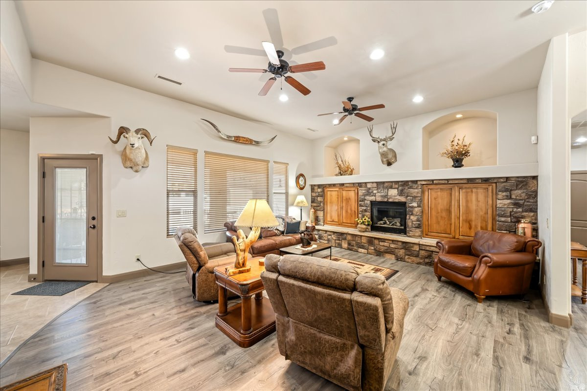 DIAMOND VALLEY ACRES 2A-A AMD - Residential