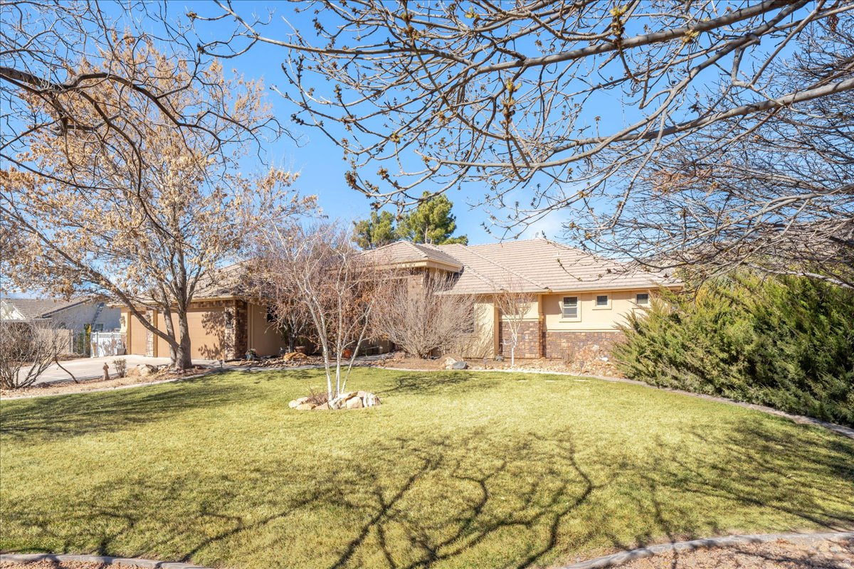 DIAMOND VALLEY ACRES 2A-A AMD - Residential