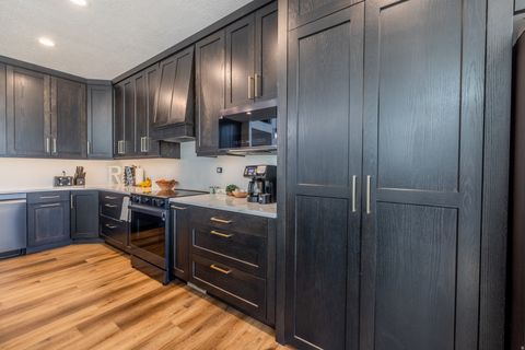 Tiny photo for 873 W CHERRY ORCHARD LN LN W, Grantsville, UT 84029 (MLS # 2145326)