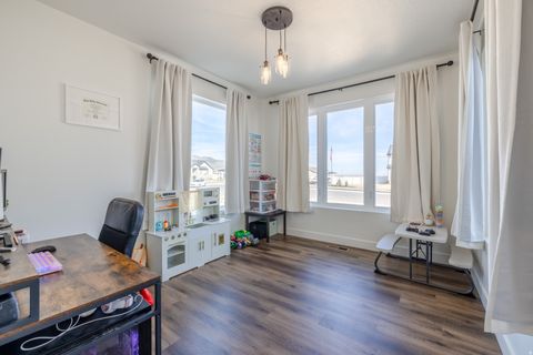 Tiny photo for 873 W CHERRY ORCHARD LN LN W, Grantsville, UT 84029 (MLS # 2145326)