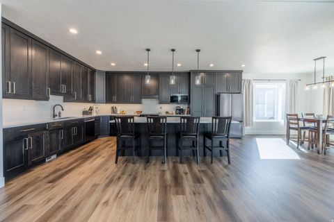 Tiny photo for 873 W CHERRY ORCHARD LN LN W, Grantsville, UT 84029 (MLS # 2145326)