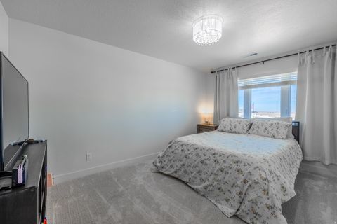 Tiny photo for 873 W CHERRY ORCHARD LN LN W, Grantsville, UT 84029 (MLS # 2145326)