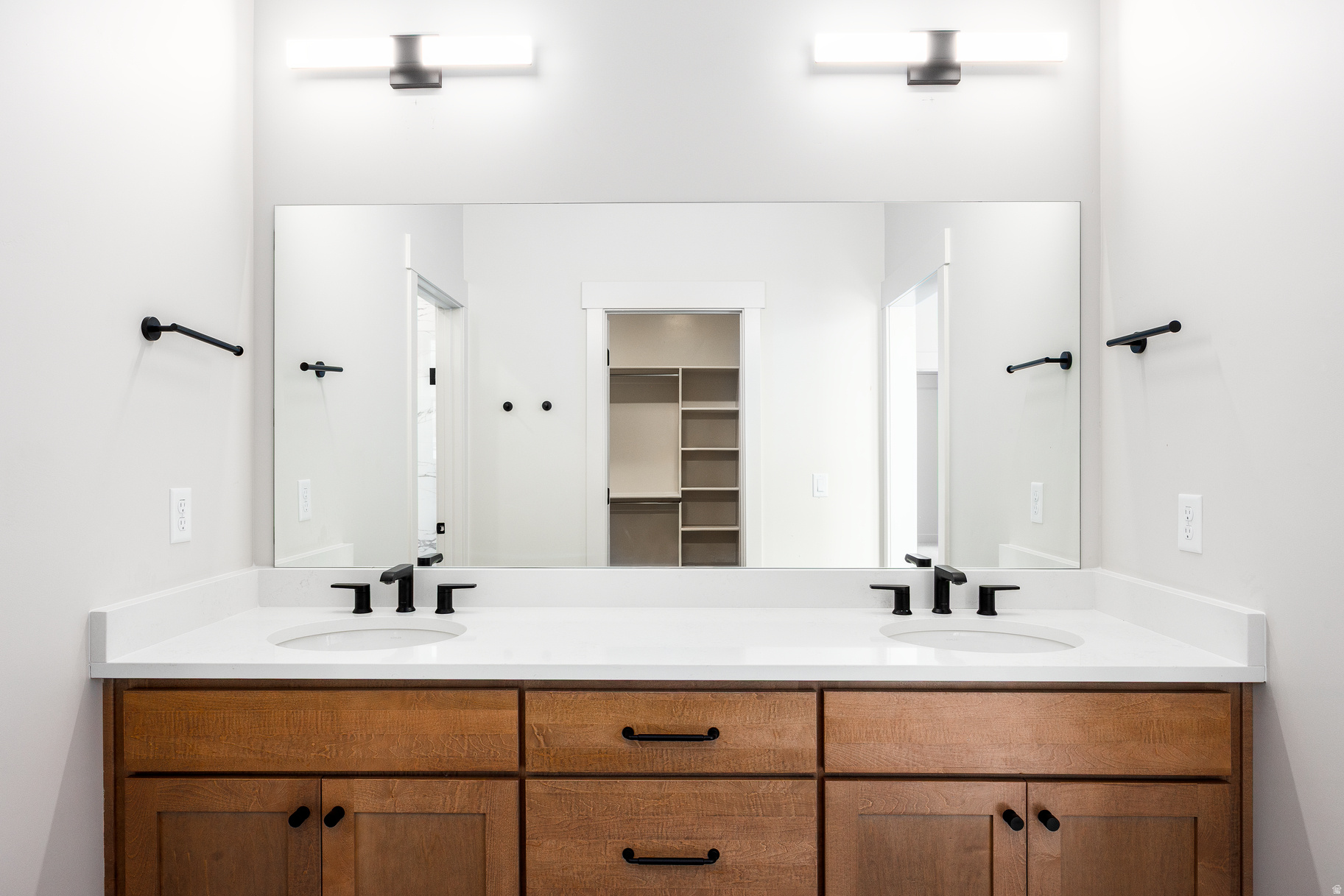 DEER SPRINGS - Residential