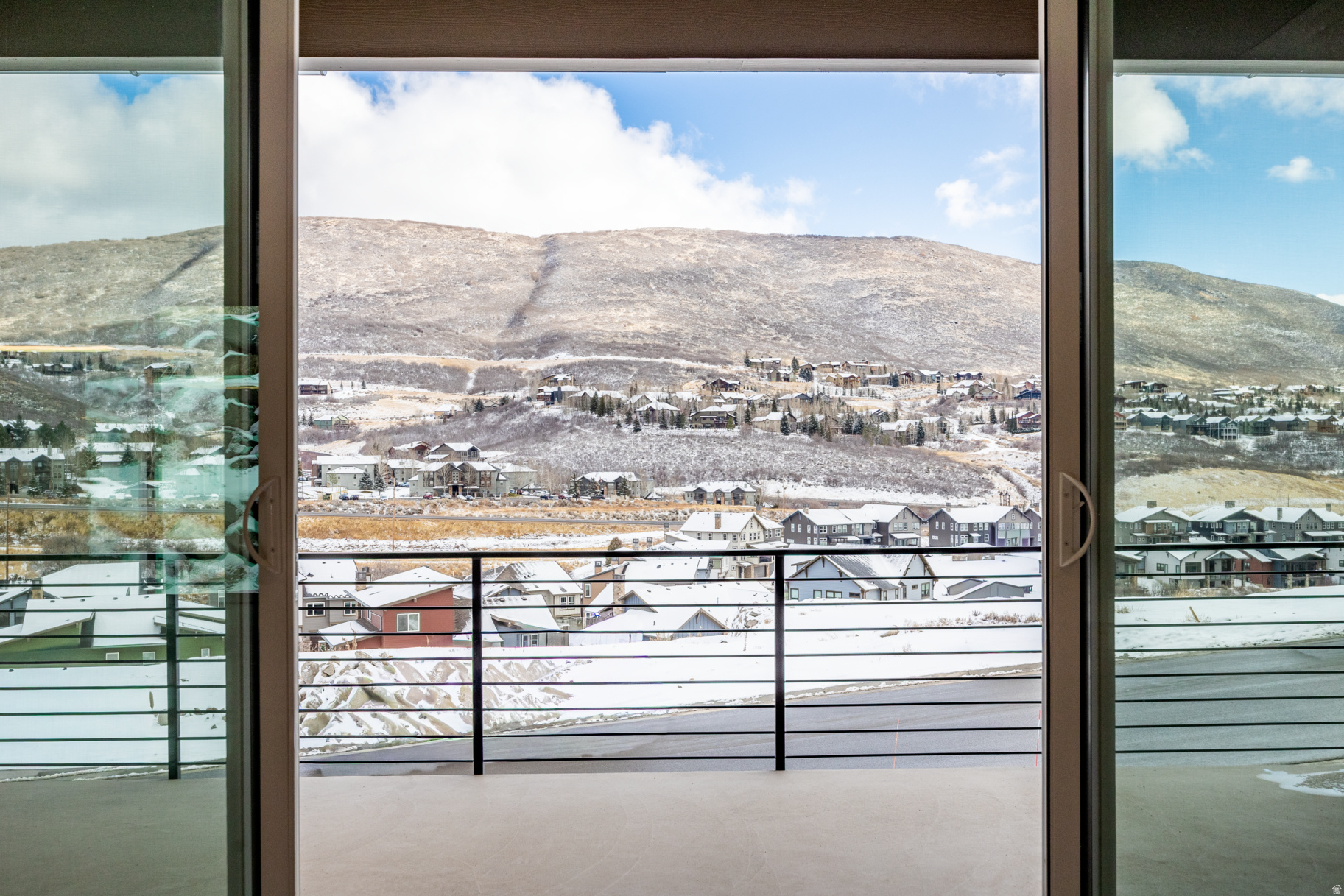 DEER SPRINGS - Residential