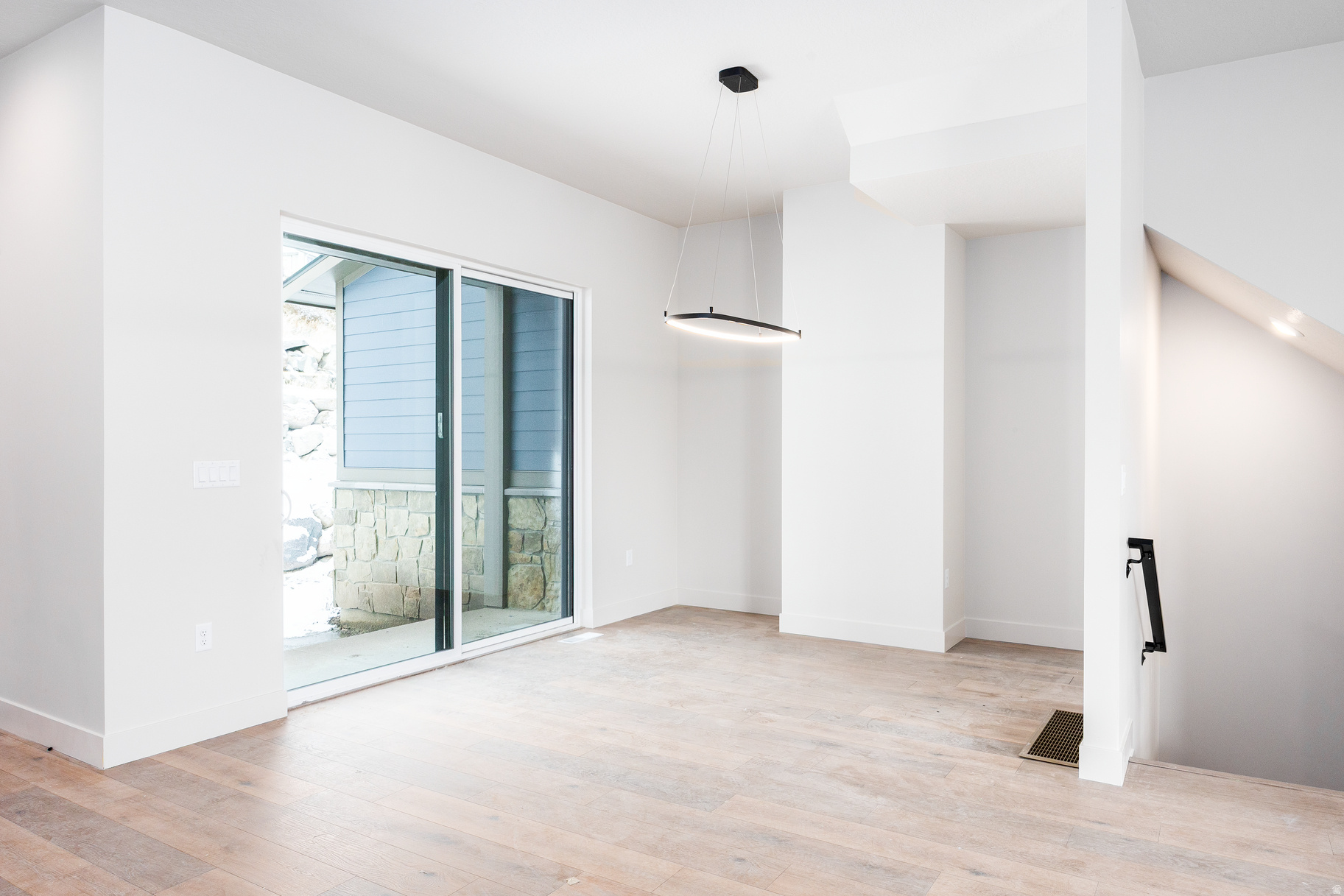 DEER SPRINGS - Residential