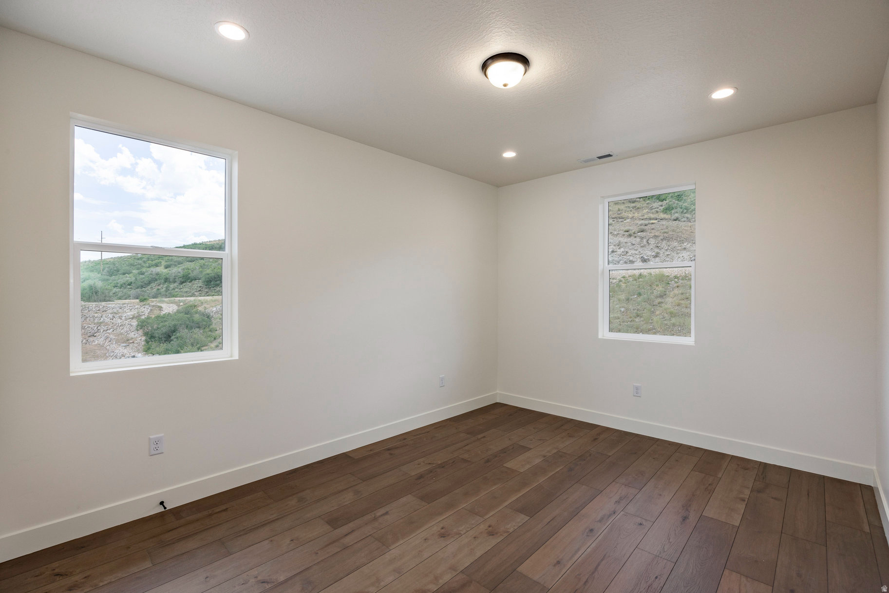 DEER SPRINGS - Residential