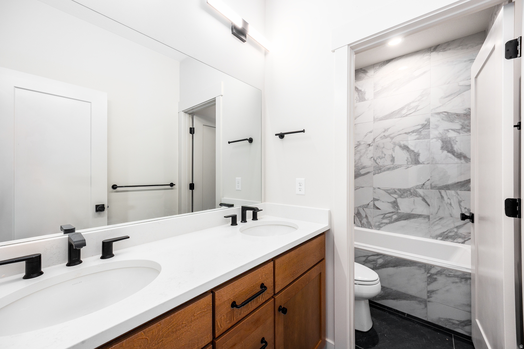 DEER SPRINGS - Residential